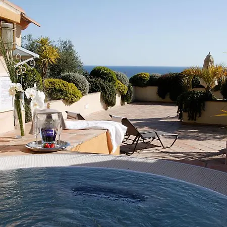La Perouse Baie Des Anges Hotel